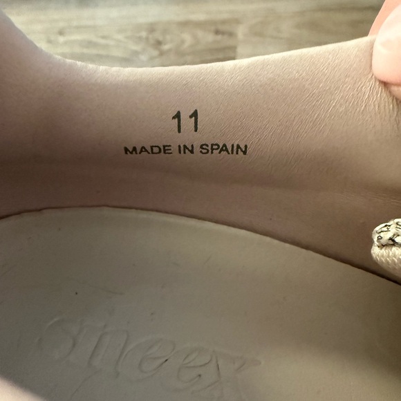 Sneex- The Blake - Picture 6 of 6